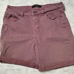 Liverpool walking shorts US size 12‎